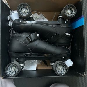 Mens Roller Skates